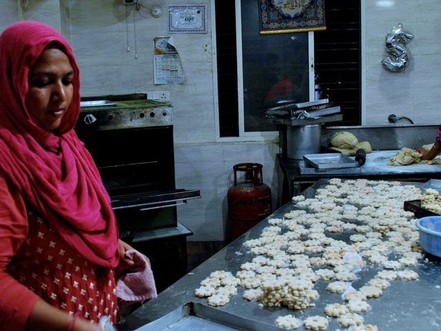 Ashrafi & Badam ki Jali