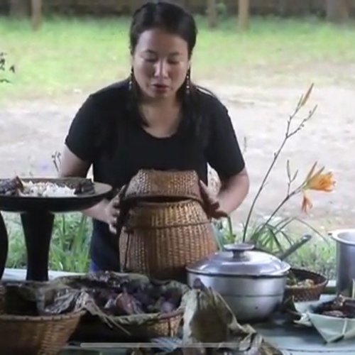 Smoked pork with Axone